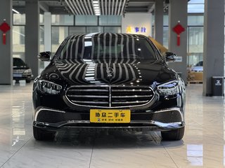 奔驰E级 E300L 2.0T 自动 豪华型 