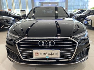 奥迪A6L 45TFSI 