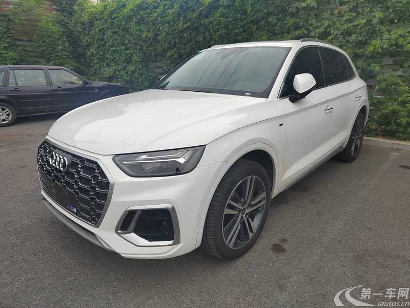 奥迪Q5L 40TFSI 2022款 2.0T 自动 豪华动感型 (国Ⅵ) 