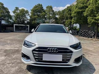 奥迪A4L 40TFSI 2.0T 自动 时尚动感型 