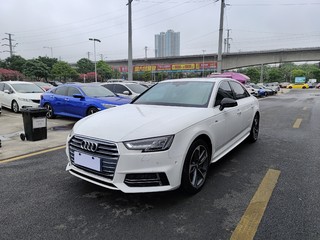 奥迪A4L 45TFSI 2.0T 自动 30周年quattro运动型 