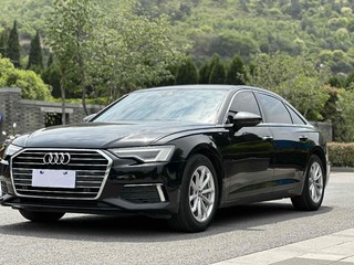 奥迪A6L 40TFSI 2.0T 自动 豪华动感型 