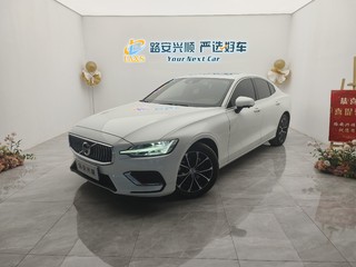 沃尔沃S60 T4 2.0T 自动 智逸豪华版 