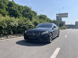 奔驰E级 E300L 2.0T 自动 运动时尚型改款 