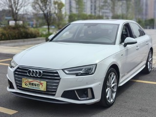 奥迪A4L 40TFSI 2.0T 自动 时尚型 