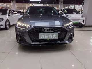 奥迪A4L 40TFSI 2.0T 自动 时尚动感型 