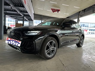 奥迪Q5L Sportback 40TFSI 2.0T 自动 时尚型 