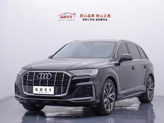 奥迪Q7 55 3.0T 自动 运动型quattro-S-line 