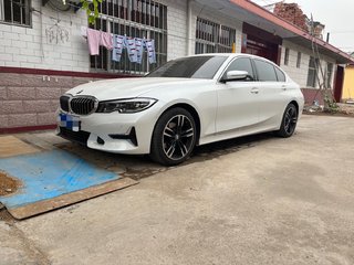 宝马3系 325Li 2.0T 自动 首发版 