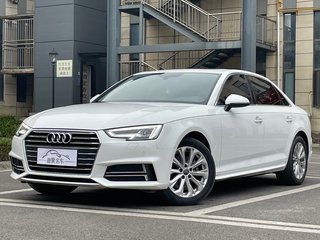 奥迪A4L 40TFSI 2.0T 自动 进取型 