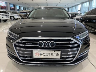 奥迪A8L 3.0T 舒适型 