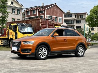 奥迪Q3 35TFSI 2.0T 自动 进取型 