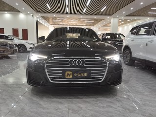 奥迪A6L 40TFSI 2.0T 自动 豪华动感型 