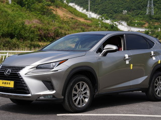 雷克萨斯NX 2.0L 