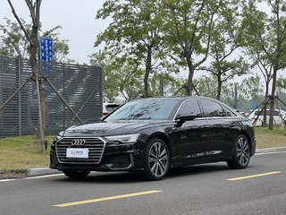 奥迪A6L 45TFSI 2.0T 自动 臻选动感型 