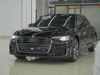 奥迪A6L 40TFSI 2.0T 自动 豪华动感型 