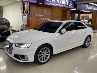 奥迪A4L 40TFSI 2.0T 自动 时尚型 