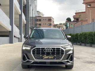 奥迪Q3 1.4T 进取动感型 