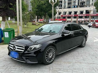 奔驰E级 E300L 运动时尚型 