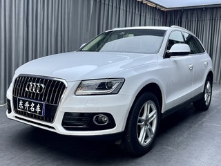 奥迪Q5 40TFSI 2.0T 自动 技术型 