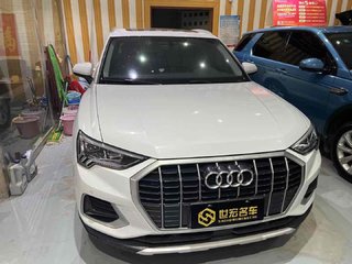 奥迪Q3 35TFSI 1.4T 自动 时尚动感型 