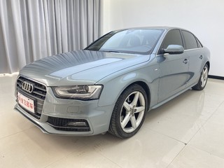 奥迪A4L 40TFSI 2.0T 自动 运动型 