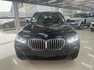 宝马X5 40i 3.0T 自动 尊享版M运动套装 