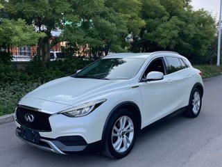 英菲尼迪QX30 2.0T 自动 时尚版 