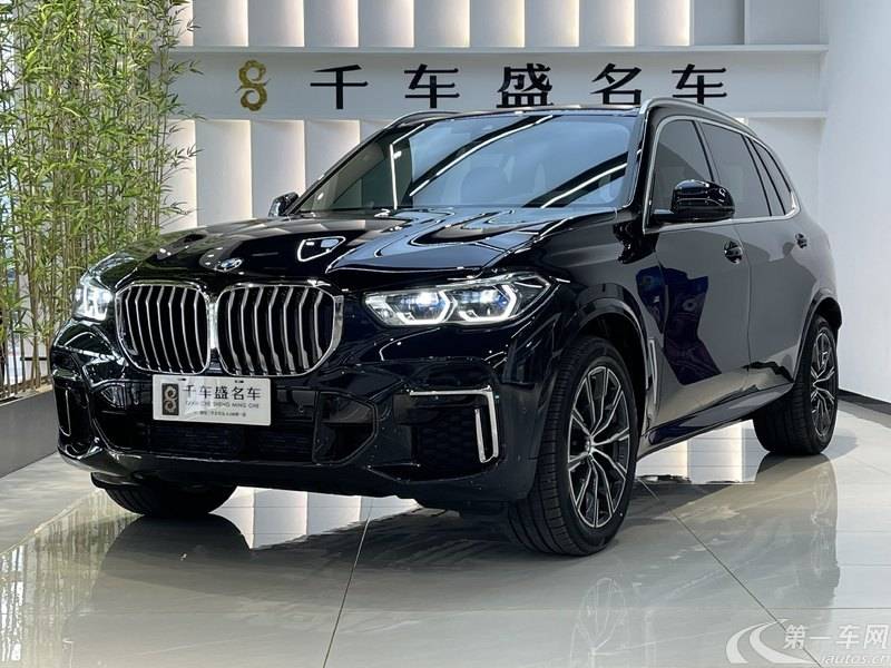 宝马X5 xDrive40Li 2022款 3.0T 自动 改款尊享型M运动套装 (国Ⅵ) 