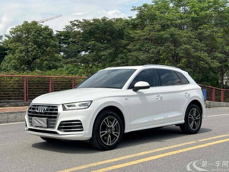 奥迪Q5L 40TFSI 2018款 2.0T 自动 荣享时尚型 (国Ⅴ) 