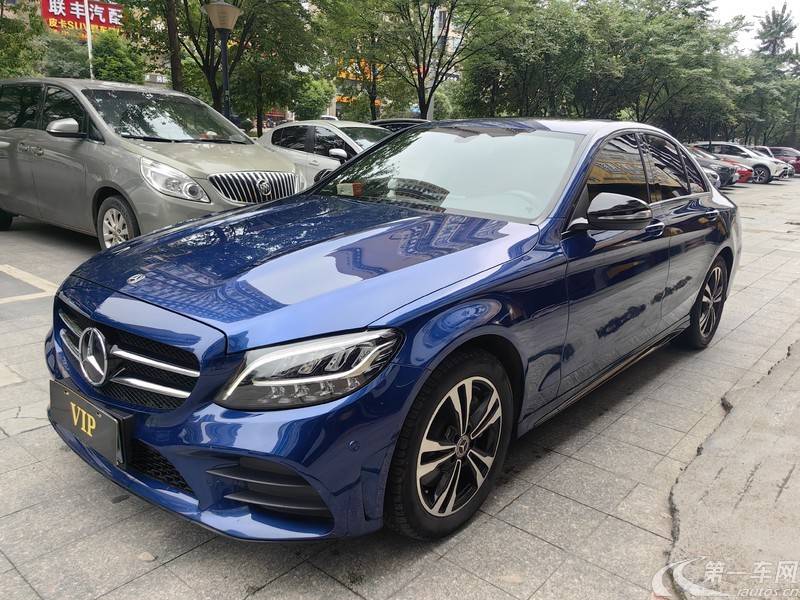 奔驰C级 C260 2019款 1.5T 自动 运动版 (国Ⅵ) 