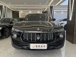玛莎拉蒂Levante 3.0T 