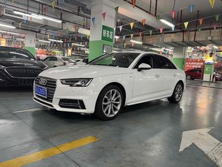 奥迪A4L 40TFSI 2.0T 自动 30周年时尚型 