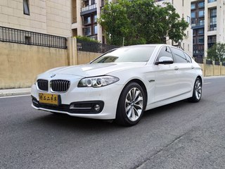 宝马5系 525Li 2.0T 自动 领先型 