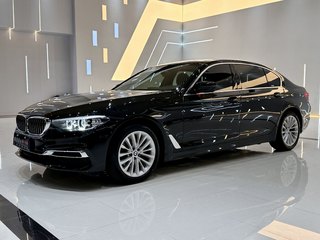 宝马5系 525Li 2.0T 自动 豪华套装 