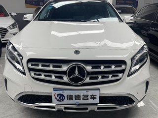 奔驰GLA 200 1.6T 自动 时尚型 