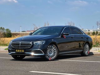 奔驰E级 300L 改款三豪华型 