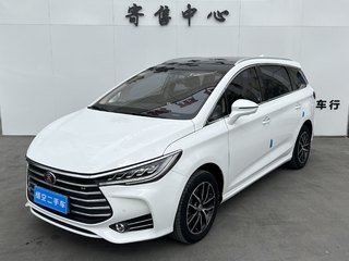 比亚迪宋MAX 1.5T 自动 智联尊贵型 