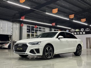 奥迪A4L 40TFSI 2.0T 自动 豪华动感型 