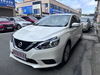 日产轩逸 1.6L 