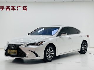 雷克萨斯ES 300h 