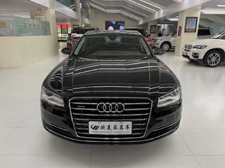 奥迪A8L 3.0T 舒适型 