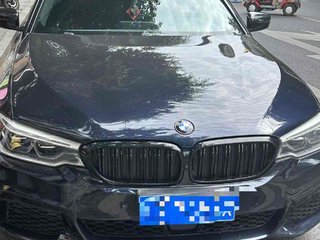 宝马5系 530Li 2.0T 自动 领先型M运动套装 