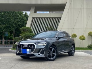 奥迪Q3 35TFSI 1.4T 自动 时尚动感型 