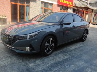 现代伊兰特 1.5L 自动 LUX尊贵版 