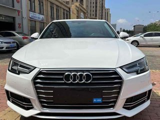 奥迪A4L 40TFSI 