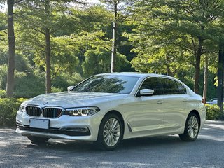 宝马5系 525Li 2.0T 自动 豪华套装 