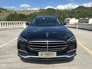 奔驰E级 E300L 2.0T 自动 改款尊贵型 