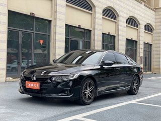 雅阁 1.5T 260TURBO幻夜·尊贵版 