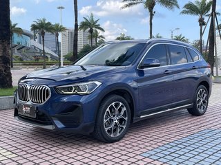 宝马X1 xDrive25Li 2.0T 自动 改款领先型 